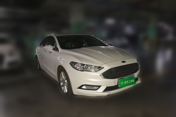 Used Ford Mondeo 2017 EcoBoost 180 Stylish Model Front Right 45 Deg