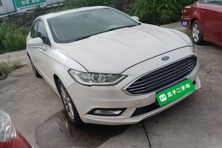Used Ford Mondeo 2017 EcoBoost 180 Stylish Model Front Right 45 Deg