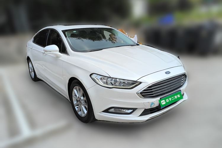 Used Ford Mondeo 2017 EcoBoost 180 Stylish Model Front Right 45 Deg