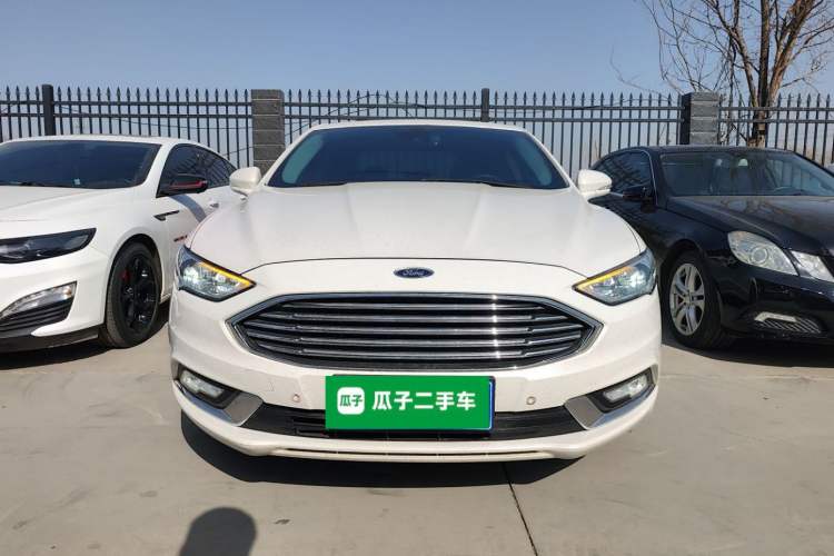 Used Ford Mondeo 2017 EcoBoost 180 Luxury Model Front