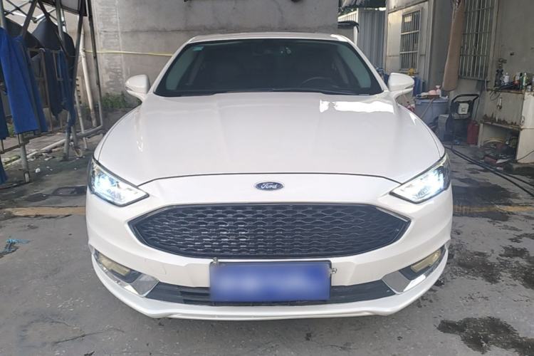 Used Ford Mondeo 2017 EcoBoost 200 Stylish Model Front