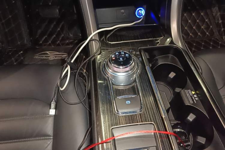 Used Ford Mondeo 2017 EcoBoost 180 Stylish Model Gear Lever