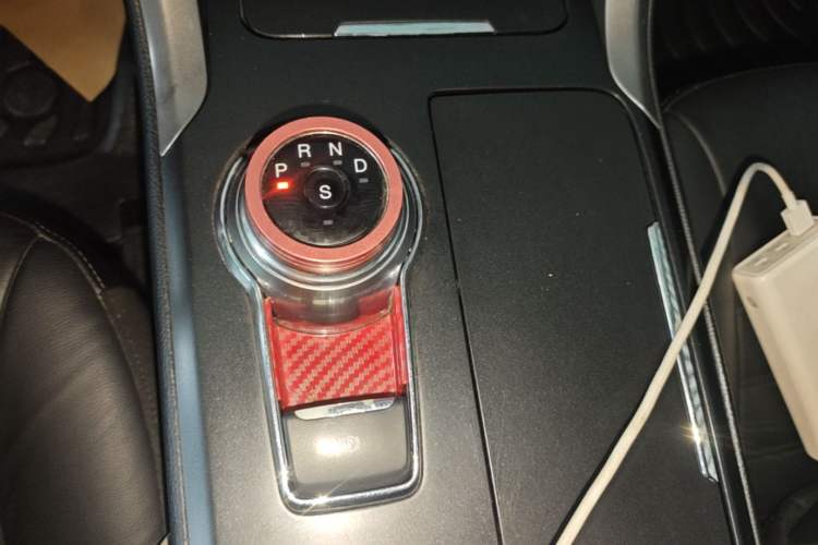 Used Ford Mondeo 2017 EcoBoost 180 Stylish Model Gear Lever