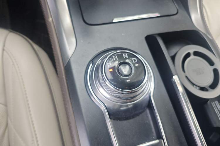 Used Ford Mondeo 2017 2.0L HEV ZhiZun Flagship Version Gear Lever