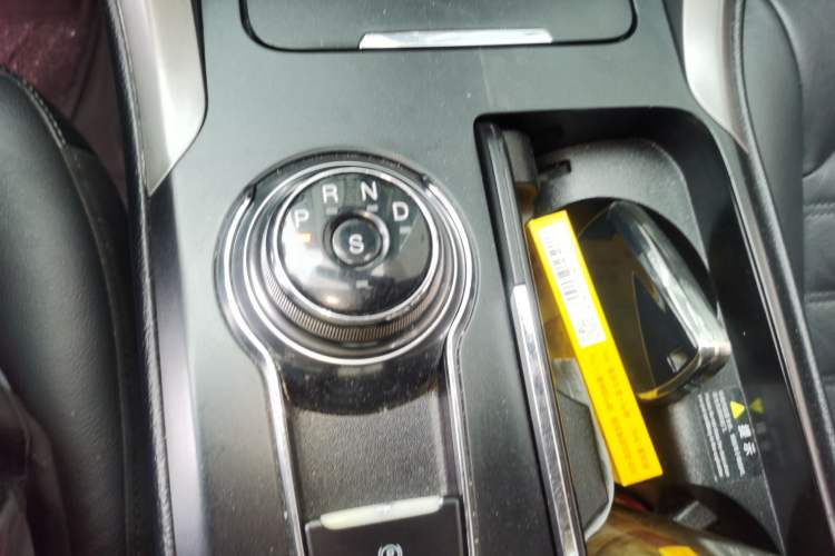 Used Ford Mondeo 2017 Facelifted EcoBoost 180 Fashion Edition Gear Lever