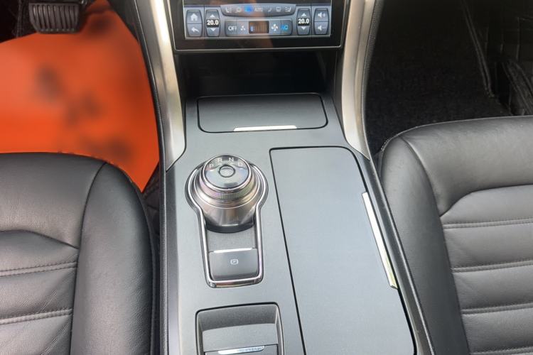 Used Ford Mondeo 2017 EcoBoost 180 Stylish Model Gear Lever