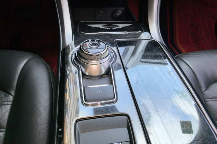 Used Ford Mondeo 2017 EcoBoost 180 Stylish Model Gear Lever