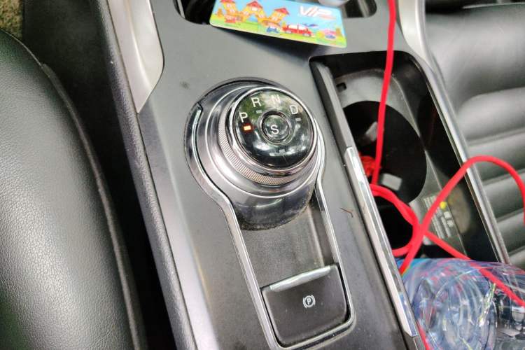 Used Ford Mondeo 2017 Facelifted EcoBoost 180 Fashion Edition Gear Lever