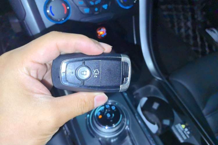 Used Ford Mondeo 2017 EcoBoost 200 Stylish Model Gear Lever