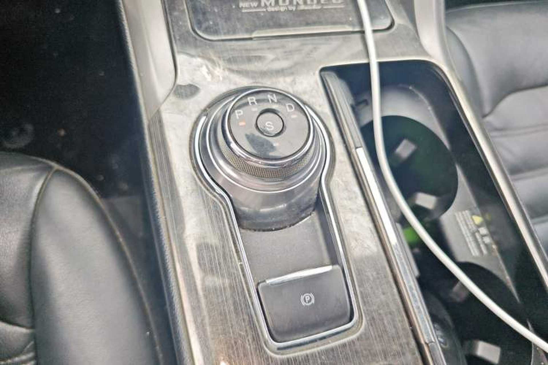 Used Ford Mondeo 2017 EcoBoost 180 Stylish Model Gear Lever