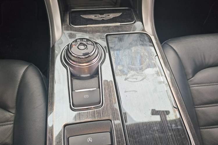 Used Ford Mondeo 2017 EcoBoost 180 Luxury Model Gear Lever