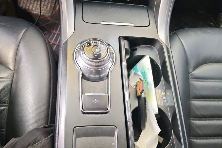 Used Ford Mondeo 2017 Facelifted EcoBoost 180 Fashion Edition Gear Lever