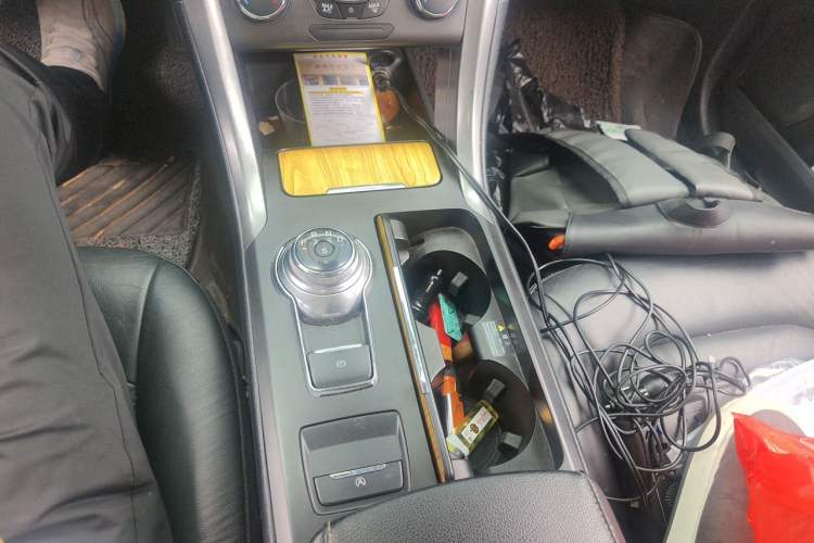 Used Ford Mondeo 2017 EcoBoost 180 Stylish Model Gear Lever