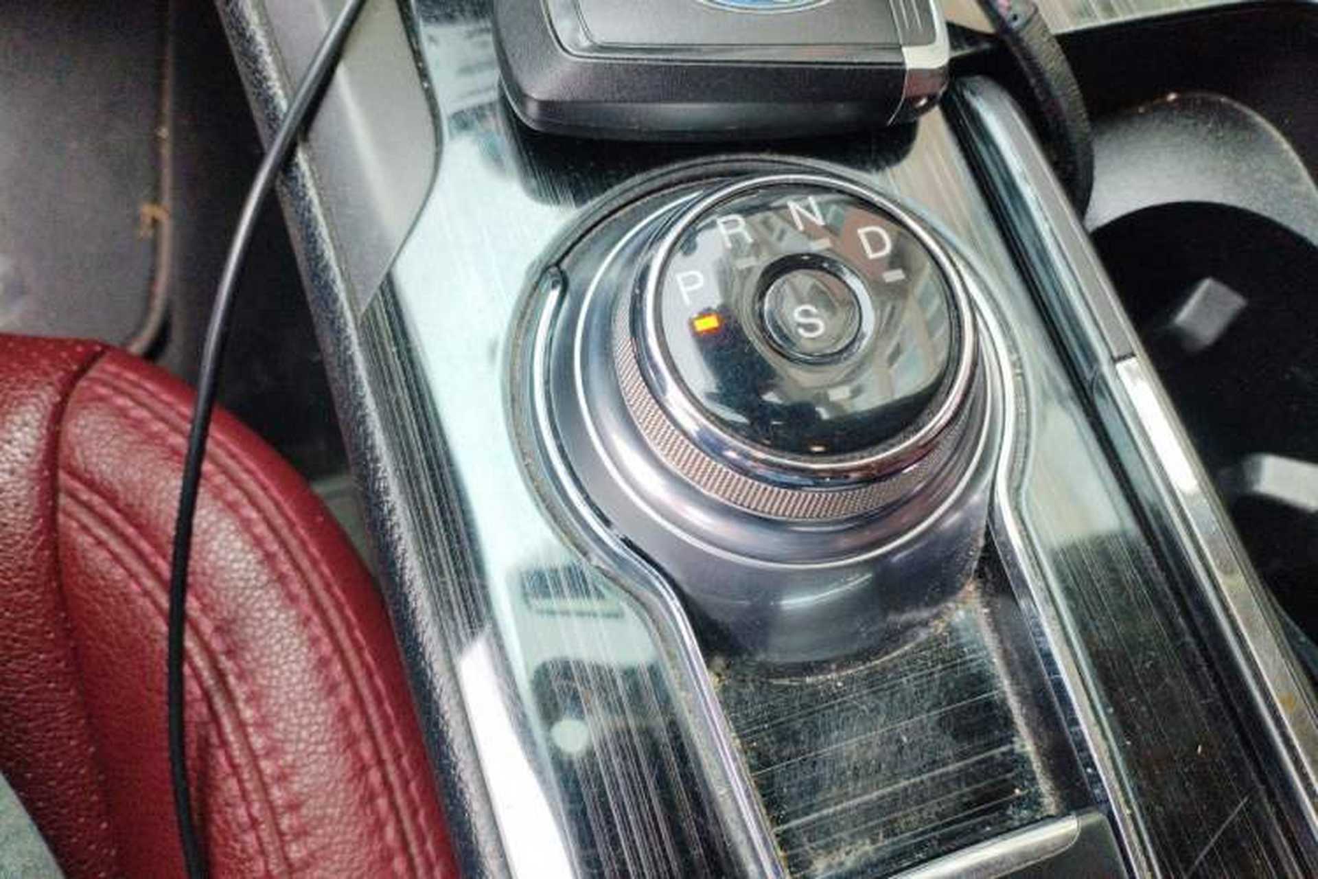 Used Ford Mondeo 2017 EcoBoost 245 Luxury Sport Model Gear Lever