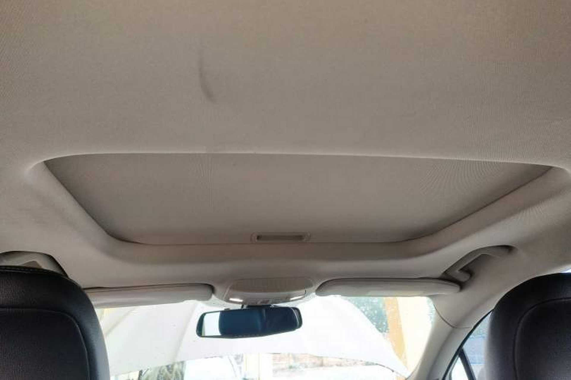 Used Ford Mondeo 2017 EcoBoost 180 Stylish Model Headliner