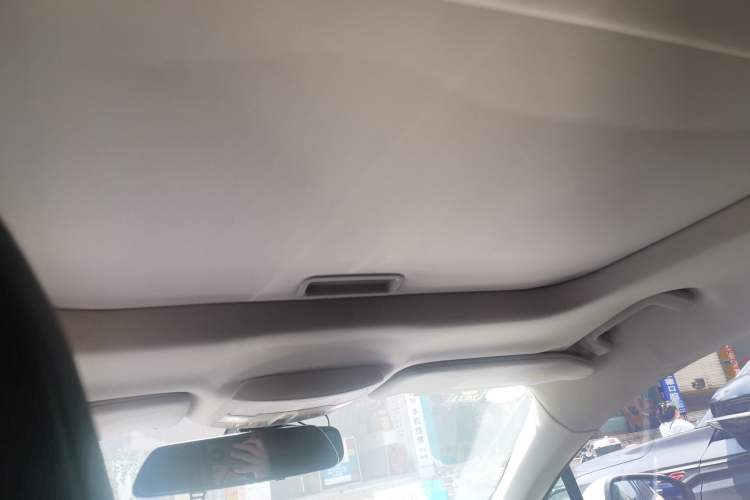 Used Ford Mondeo 2017 EcoBoost 180 Stylish Model Headliner