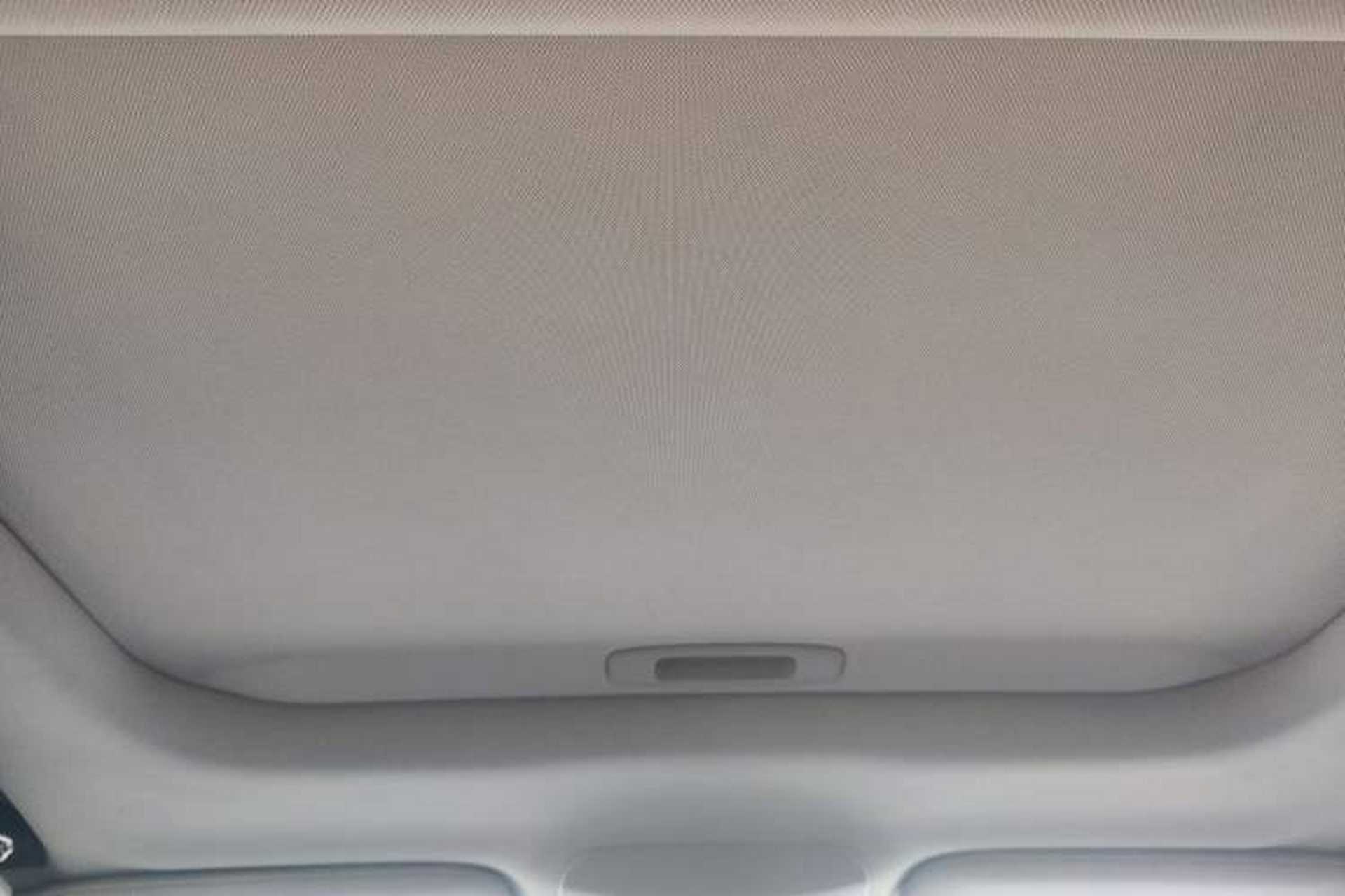 Used Ford Mondeo 2017 Facelifted EcoBoost 200 Luxury Version Headliner