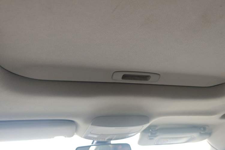 Used Ford Mondeo 2017 EcoBoost 200 Luxury Model Headliner