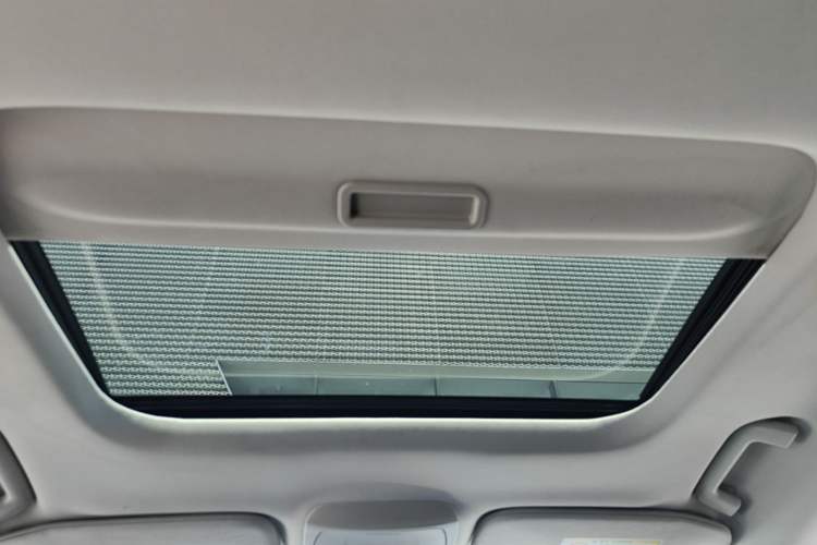 Used Ford Mondeo 2017 EcoBoost 180 Stylish Model Headliner