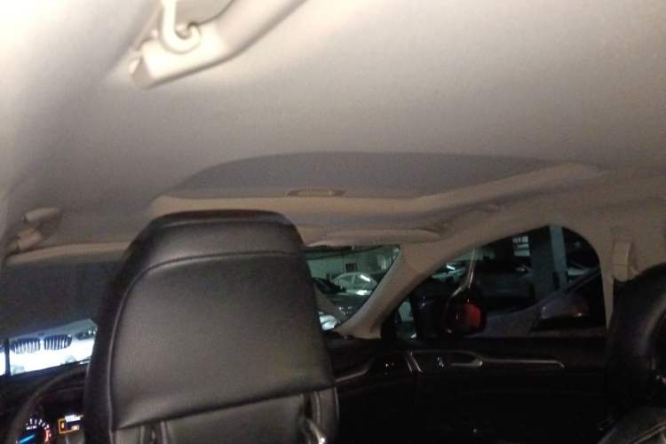 Used Ford Mondeo 2017 Facelifted EcoBoost 180 Fashion Edition Headliner