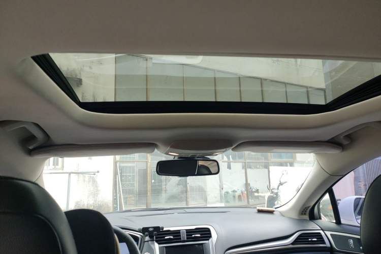 Used Ford Mondeo 2017 Restyled EcoBoost 180 Luxury Version Headliner
