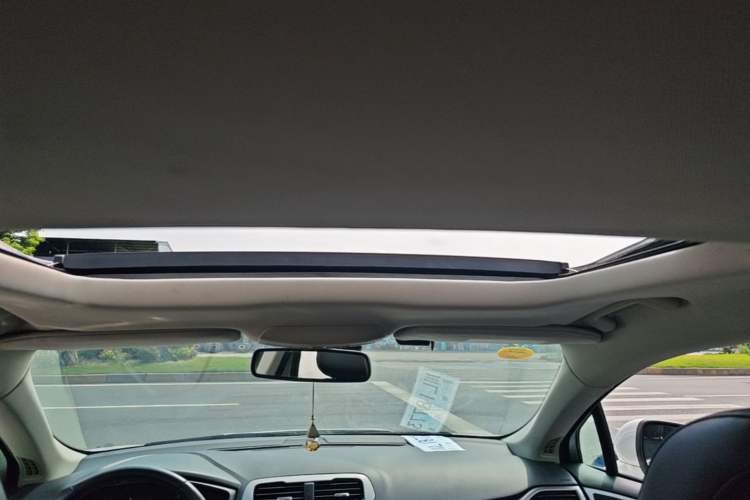 Used Ford Mondeo 2017 Facelifted EcoBoost 180 Fashion Edition Headliner