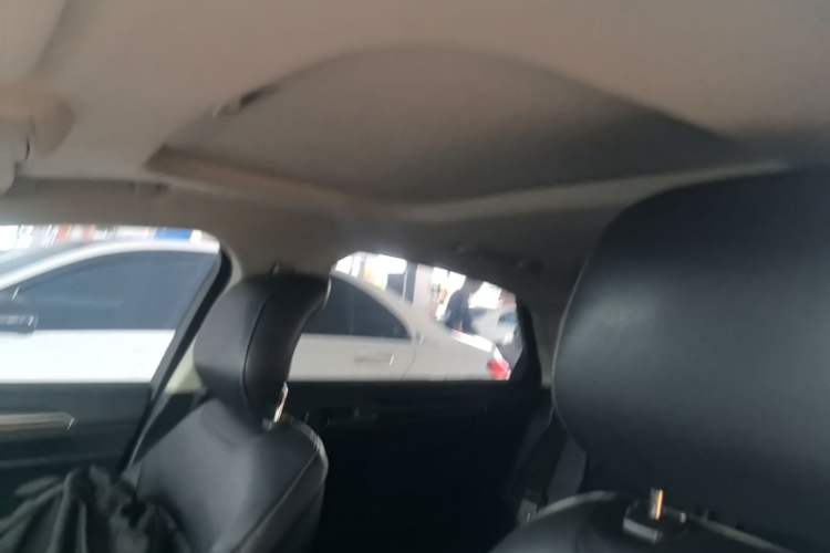 Used Ford Mondeo 2017 Facelifted EcoBoost 180 Fashion Edition Headliner