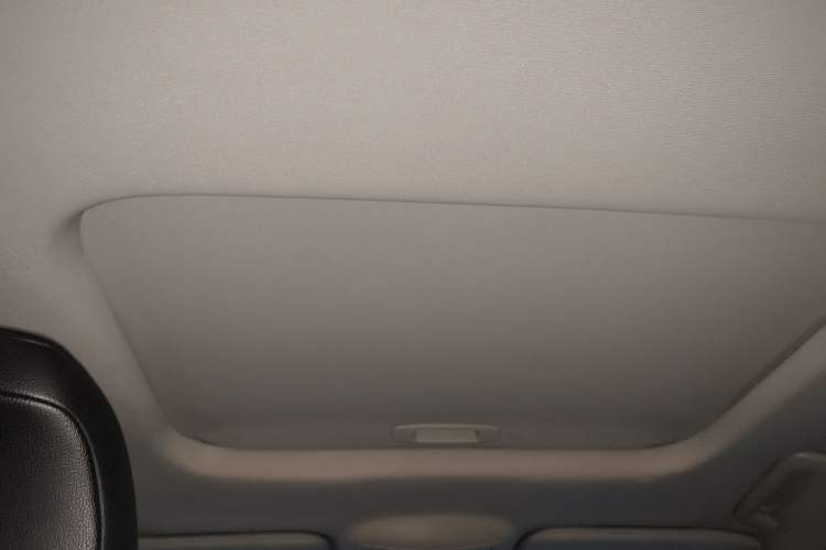 Used Ford Mondeo 2017 EcoBoost 180 Stylish Model Headliner