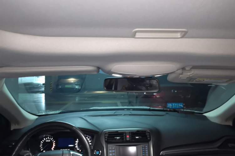 Used Ford Mondeo 2017 EcoBoost 200 Stylish Model Headliner