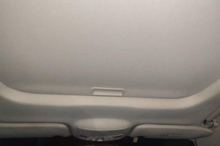 Used Ford Mondeo 2017 EcoBoost 180 Stylish Model Headliner