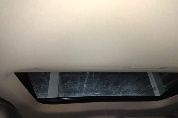 Used Ford Mondeo 2017 EcoBoost 180 Stylish Model Headliner