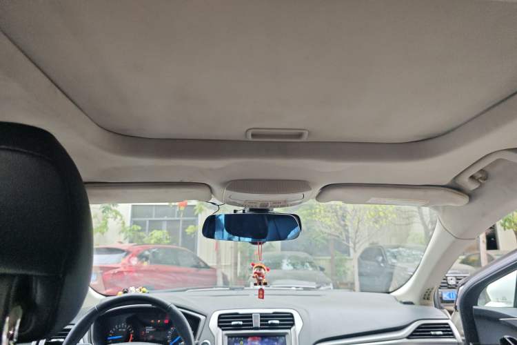 Used Ford Mondeo 2017 EcoBoost 180 Stylish Model Headliner