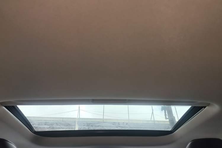 Used Ford Mondeo 2017 EcoBoost 200 Stylish Model Headliner