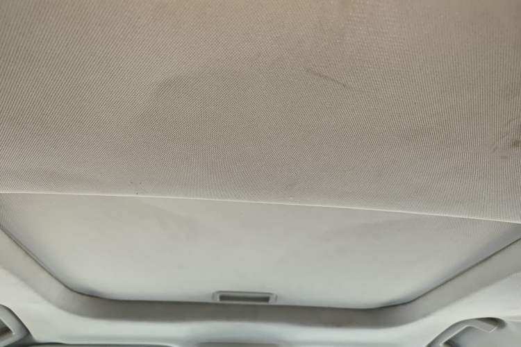 Used Ford Mondeo 2017 EcoBoost 180 Stylish Model Headliner