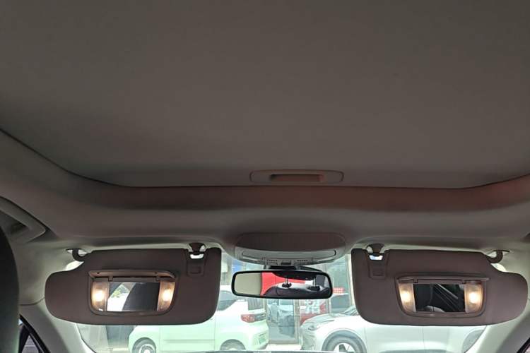 Used Ford Mondeo 2017 EcoBoost 180 Stylish Model Headliner