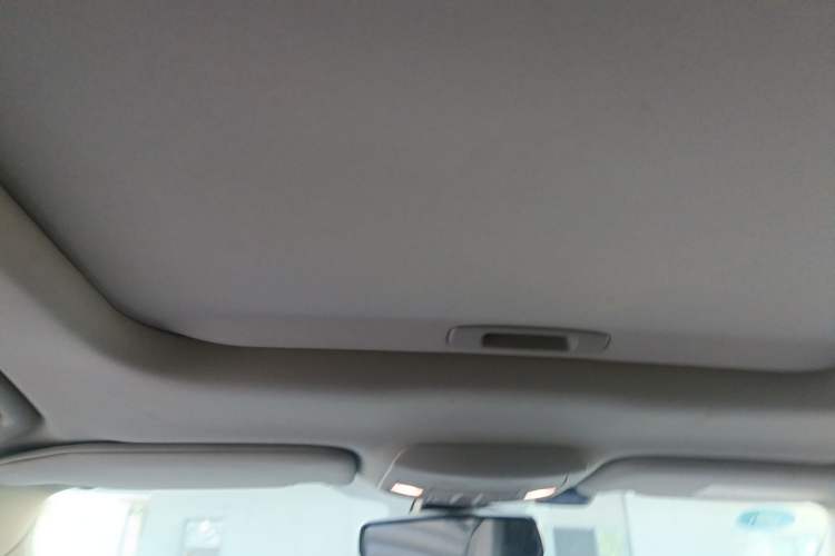 Used Ford Mondeo 2017 EcoBoost 180 Stylish Model Headliner