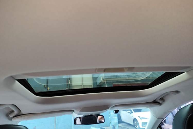 Used Ford Mondeo 2017 EcoBoost 180 Stylish Model Headliner