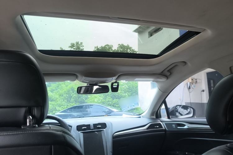 Used Ford Mondeo 2017 Facelifted EcoBoost 180 Fashion Edition Headliner