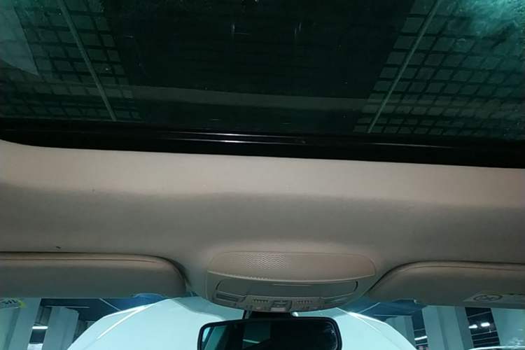 Used Ford Mondeo 2017 EcoBoost 200 Stylish Model Headliner