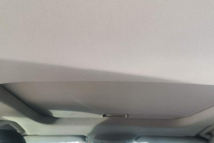 Used Ford Mondeo 2017 EcoBoost 180 Stylish Model Headliner