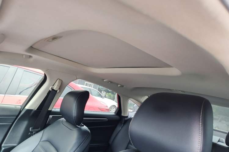 Used Ford Mondeo 2017 Facelifted EcoBoost 180 Fashion Edition Headliner