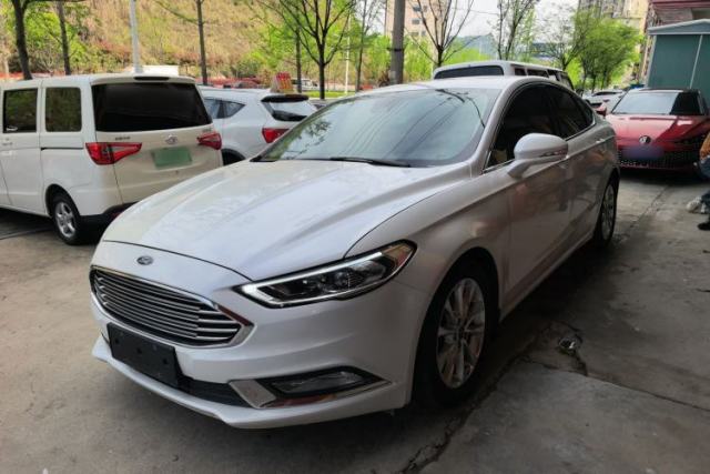 Ojetý Ford Mondeo 2017 EcoBoost 180 Stylish Model