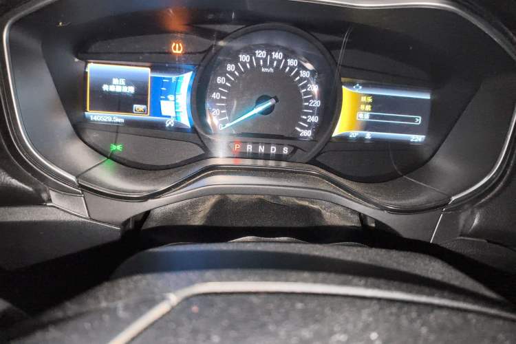 Used Ford Mondeo 2017 EcoBoost 200 Luxury Model Instrument Cluster
