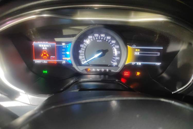 Used Ford Mondeo 2017 Facelifted EcoBoost 200 Luxury Version Instrument Cluster