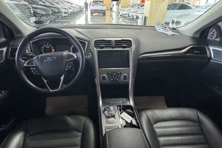 Used Ford Mondeo 2017 EcoBoost 180 Stylish Model Interior 1