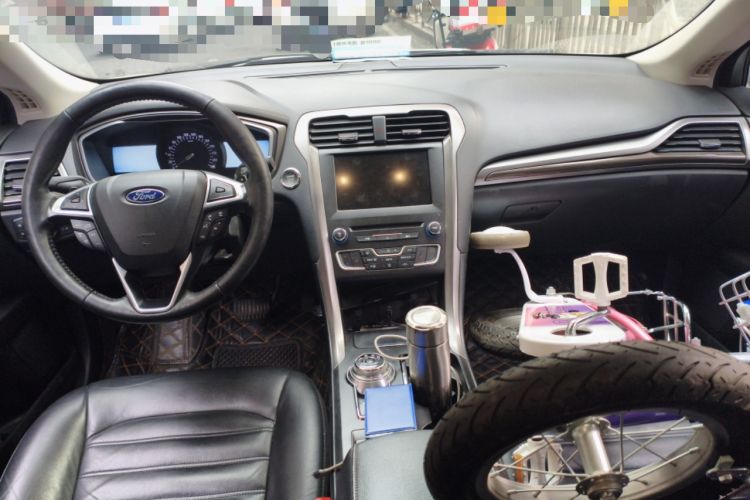 Used Ford Mondeo 2017 EcoBoost 200 Luxury Model Interior 2