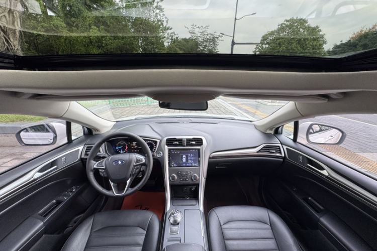 Used Ford Mondeo 2017 Facelifted EcoBoost 180 Fashion Edition Interior 2