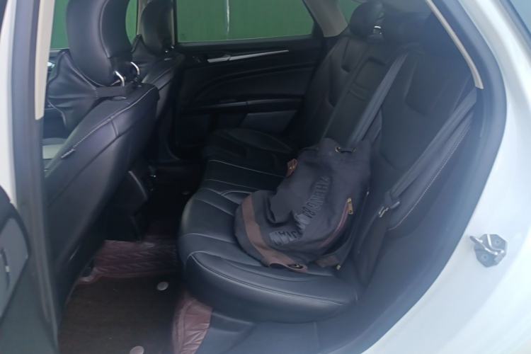 Used Ford Mondeo 2017 EcoBoost 245 Luxury Sport Model Interior 4