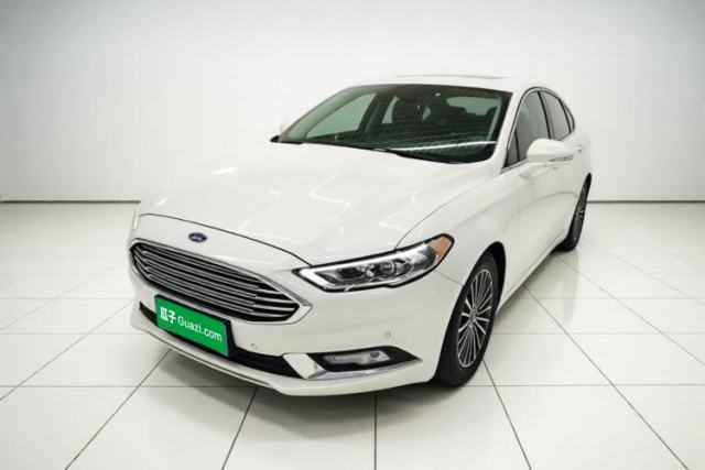 Ojetý Ford Mondeo 2017 EcoBoost 180 Luxury Model