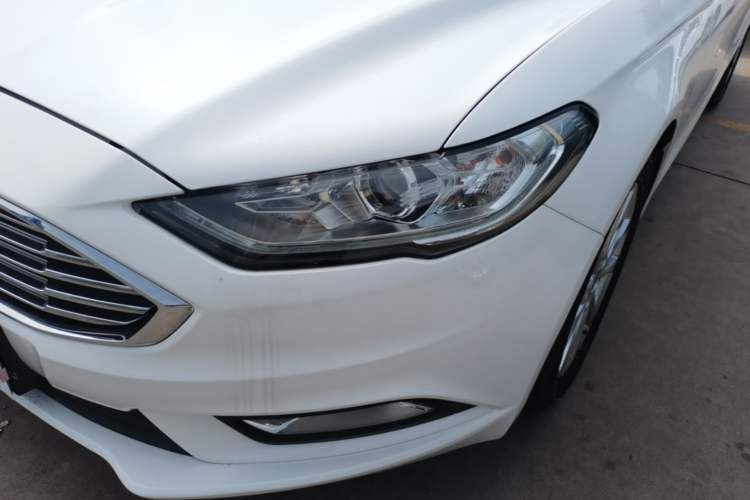 Used Ford Mondeo 2017 Facelifted EcoBoost 180 Fashion Edition Left Front Headlight